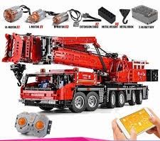 Mould King 17013 mobilny żuraw ogromny zdalnie sterowany dźwig