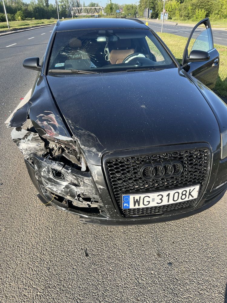 Audi A6 C6 auto jest po wypadku