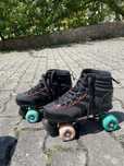 Patins 4 rodas novos