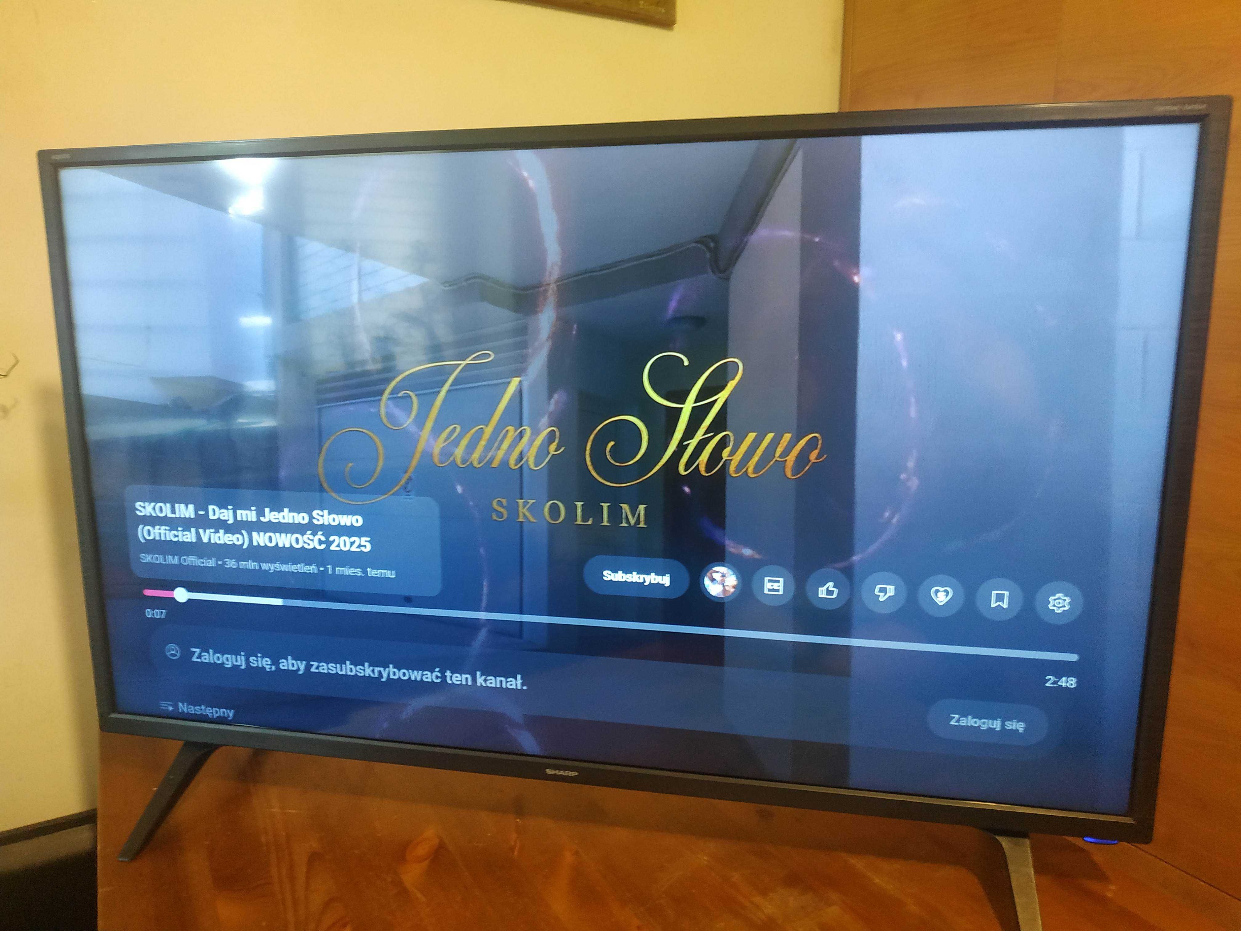 Smart TV 40" Sharp WIFI YouTube Netflix Dvbt2 Hevc !