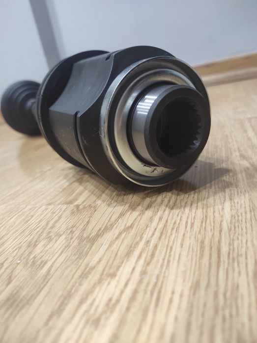 Піввісь полуось (пер. прав.) Hyundai Santa Fe 2006-10/Sorento 2010-12