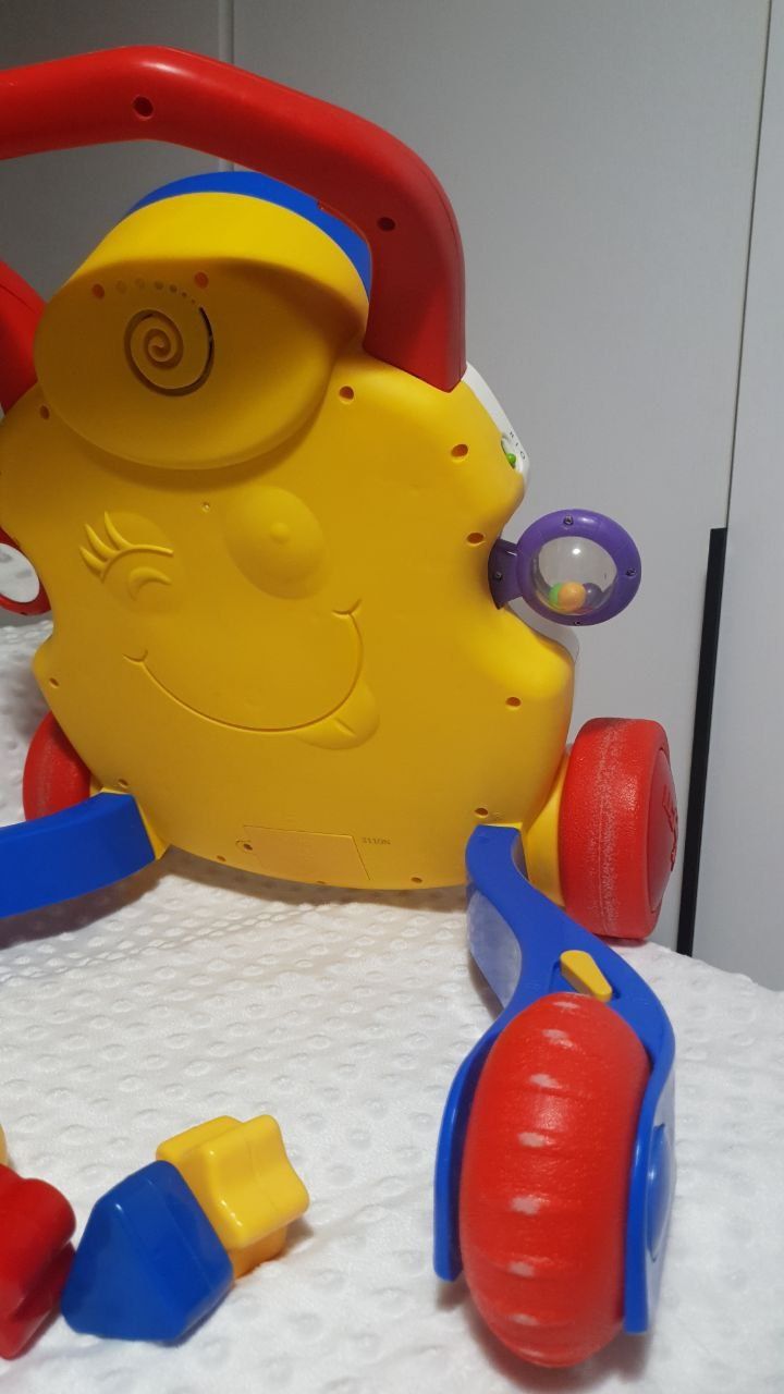 Ходунки ( толокар) Chicco
