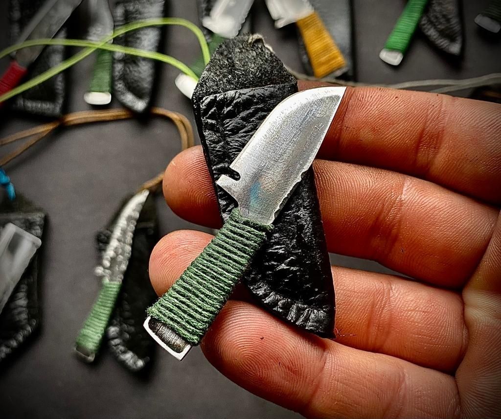 Ręcznie zrobione mini noże na szyję Neck Knife