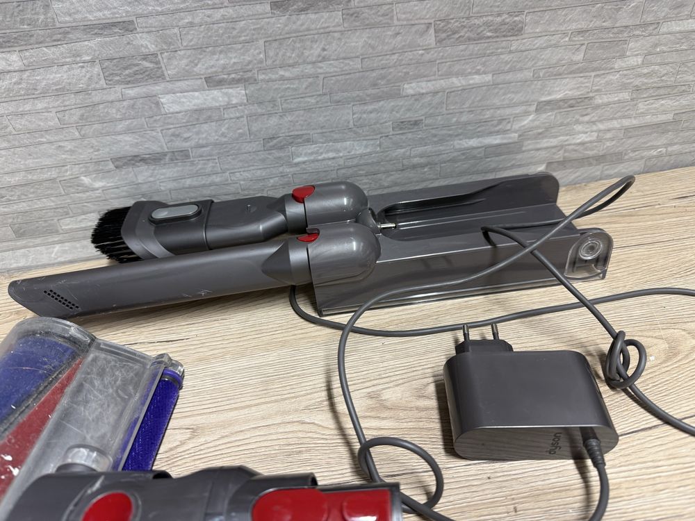 Пилосос Dyson V10 Absolute mini комплектний