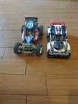 Auto wyścigowe 42109 i Łazik terenowy 42124 LEGO
