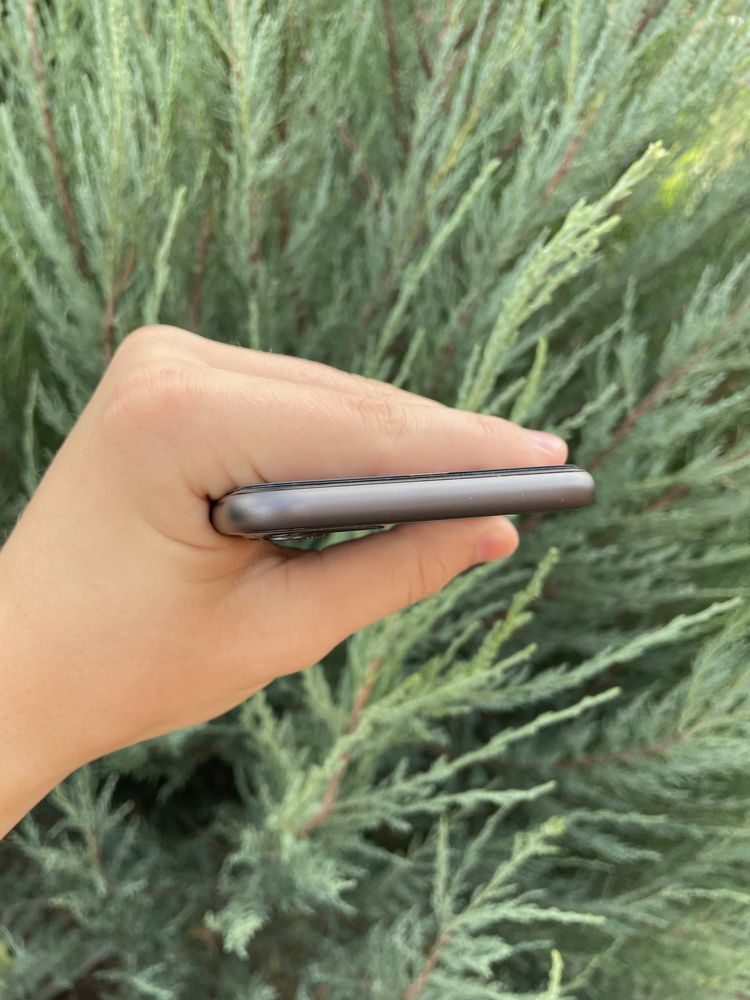 iPhone 11 64 GB NeverLock