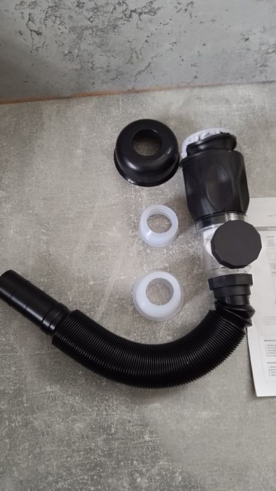 Elastyczny wąż odpływowy