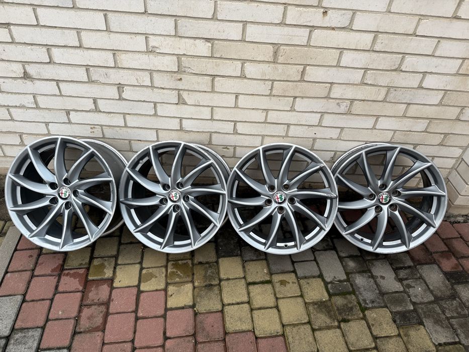 Диски Alfa Romeo Оригінал R18