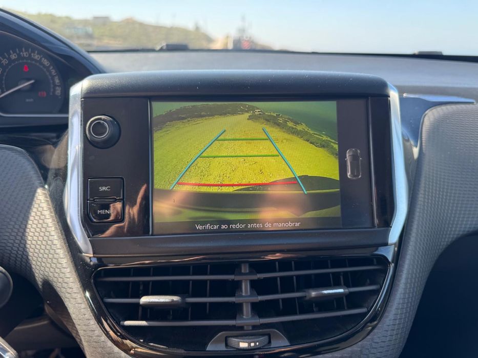 Peugeot 208 1.2 PureTech Style OPORTUNIDADE UNICA - URGENTE