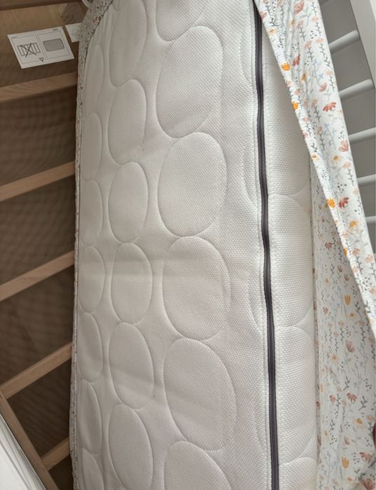 łóżeczko dziecięce Ikea Smagora + materac 120x60, białe łóżeczko
