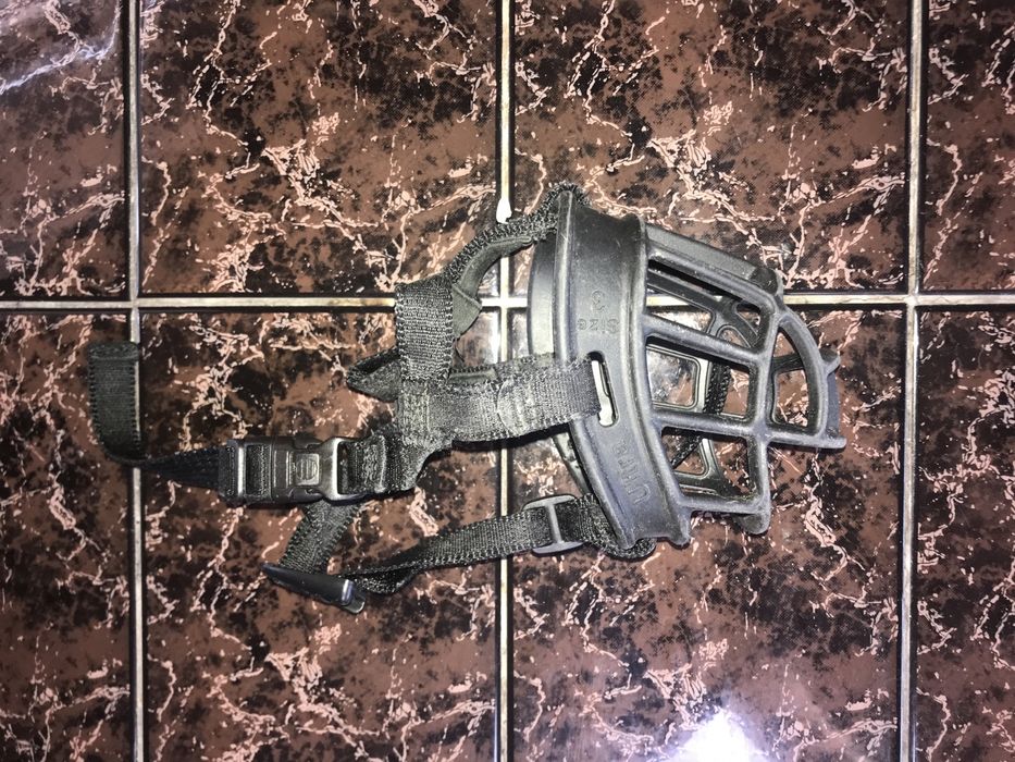 Sprzedam fizjologiczny kaganiec Baskerville Ultra Muzzle - rozmiar 3
