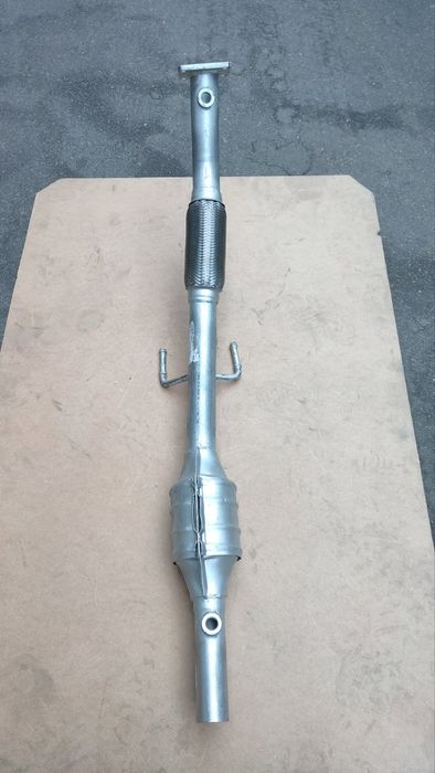 Труба приемная Шкода Фабиа Skoda Fabia 1.0 / 1.4 1999-2008 гг..