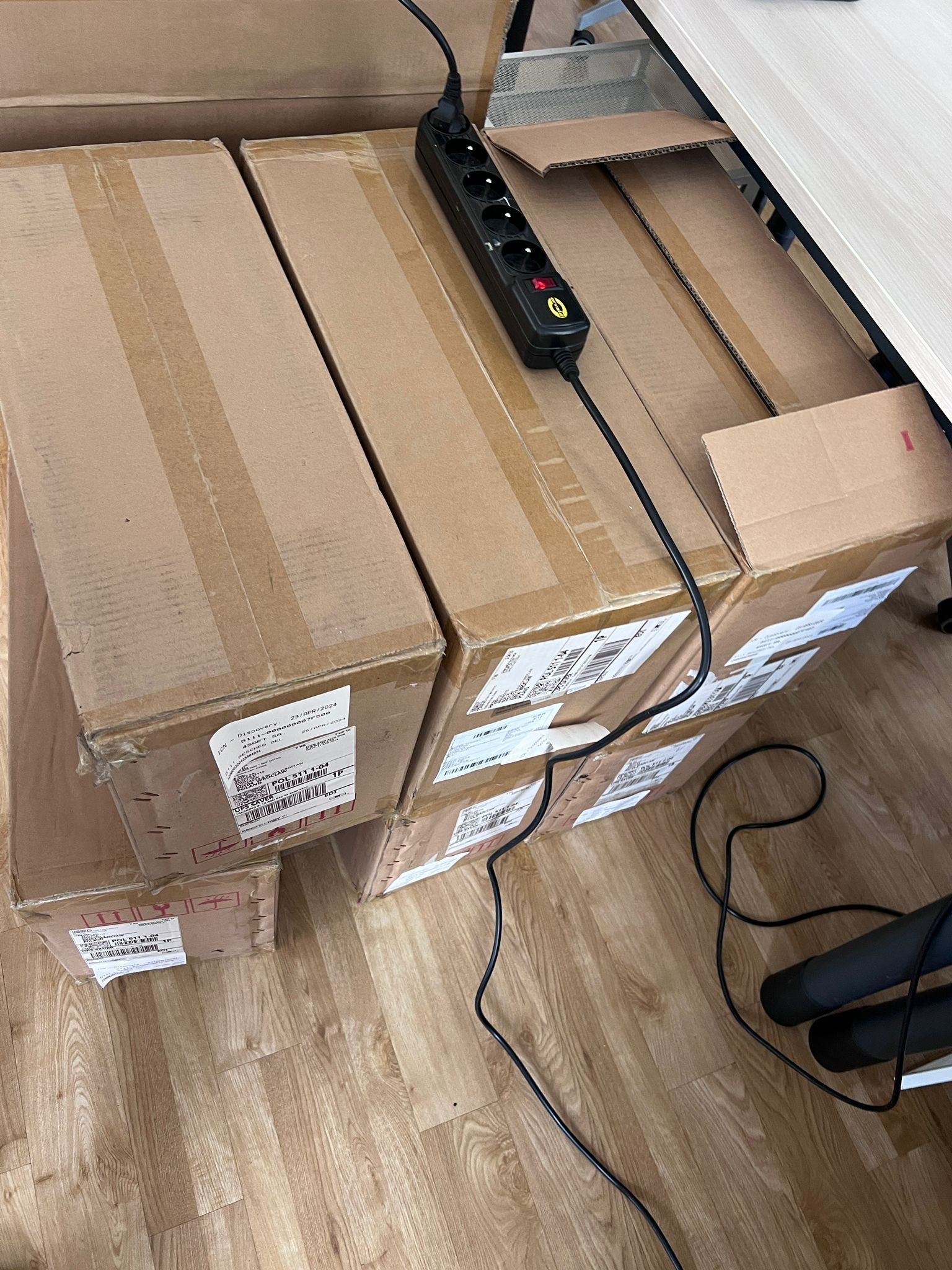 Serwer obliczeniowy  Whatsminer M30S++ 108th/ NOWE Koparka bitcoin