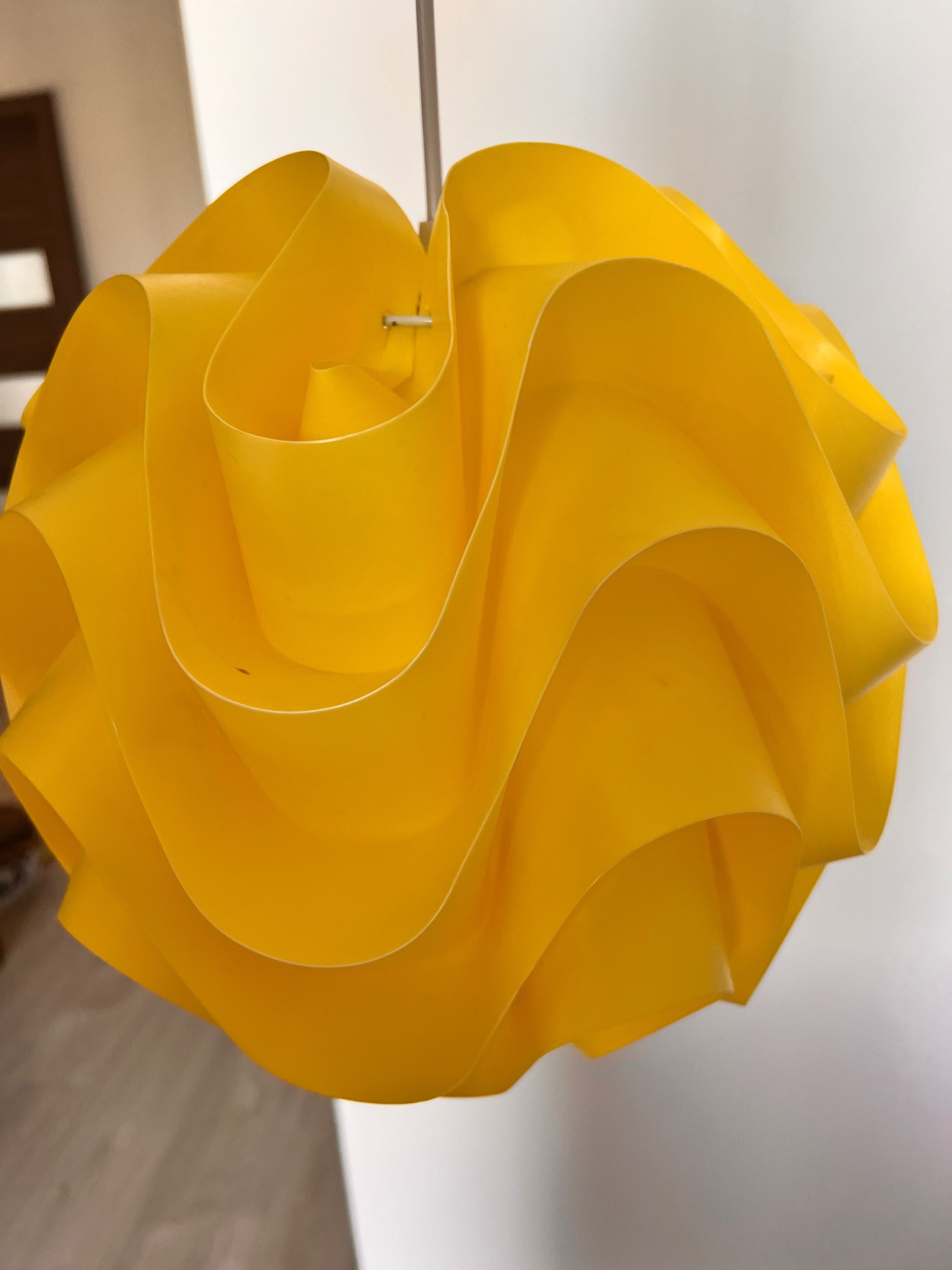 Lampa wisząca zolta