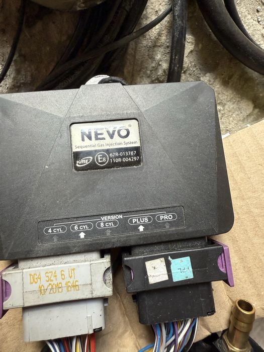 ГБО на 6 циліндрів, 4 пококоління для BMW або lexus, mersedes