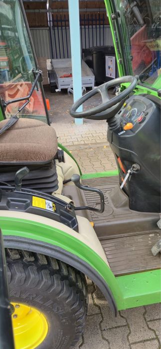 John deere 2320 Hydro, Kabina , Plug , Posypywarka