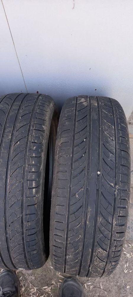 Резина лето 215/60R16