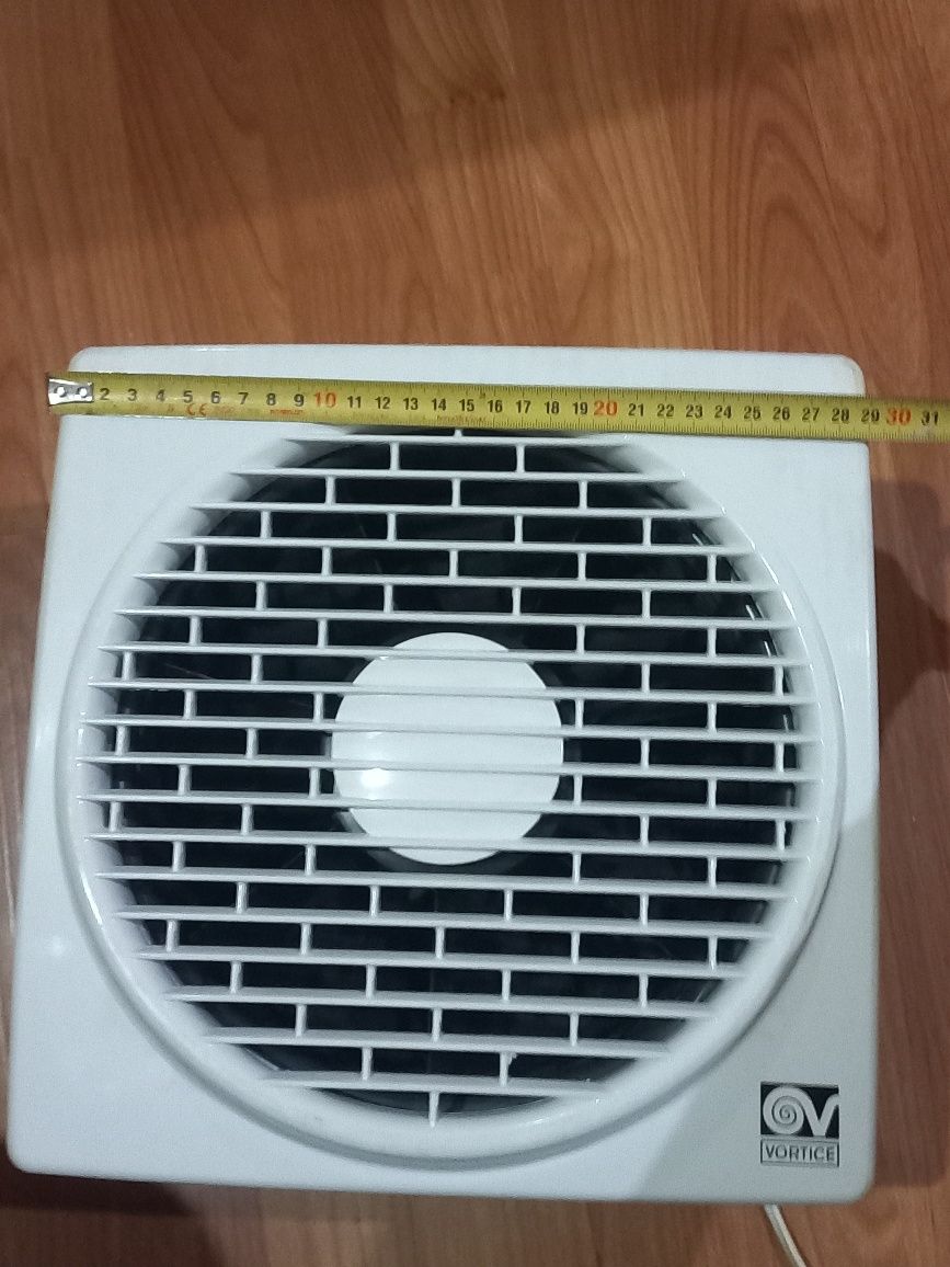 Реверсивний вентилятор Vortice Vario 300/12" и Vortice Vario 230/9 AR