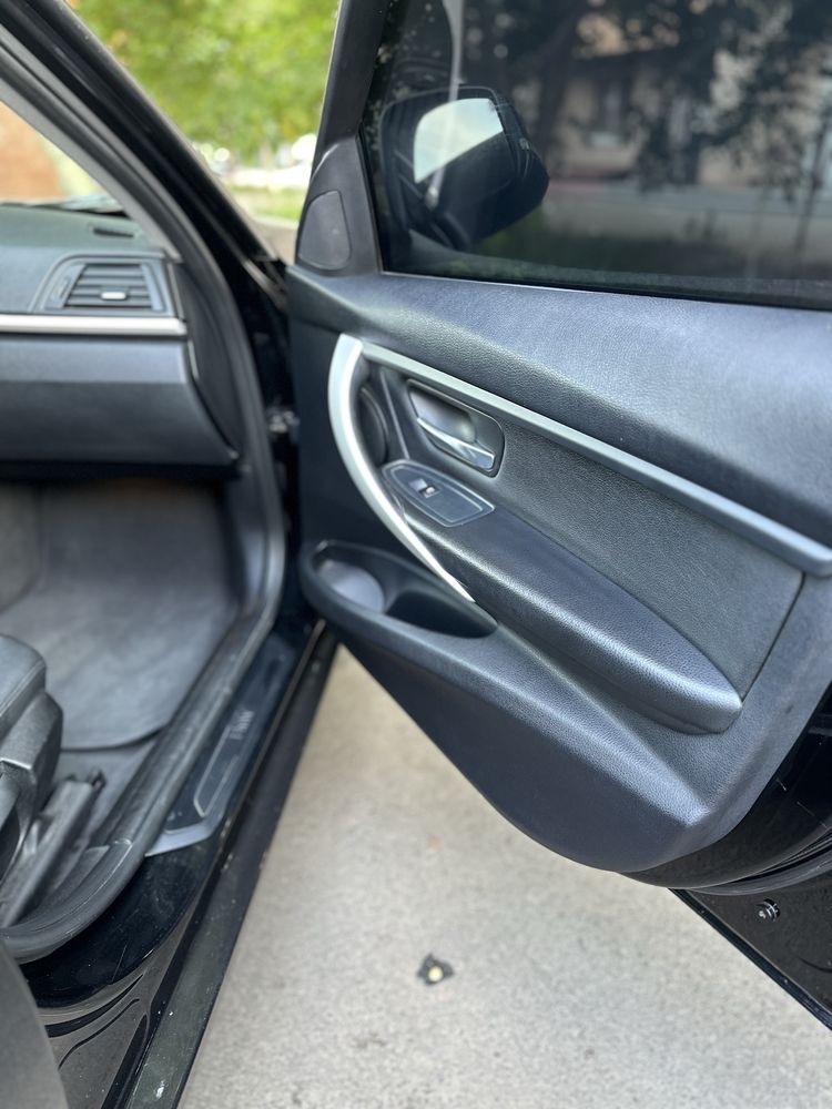 Продам Автомобиль БМВ 320i
