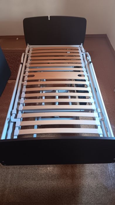 Vende se cama articulada eletrica com colchão