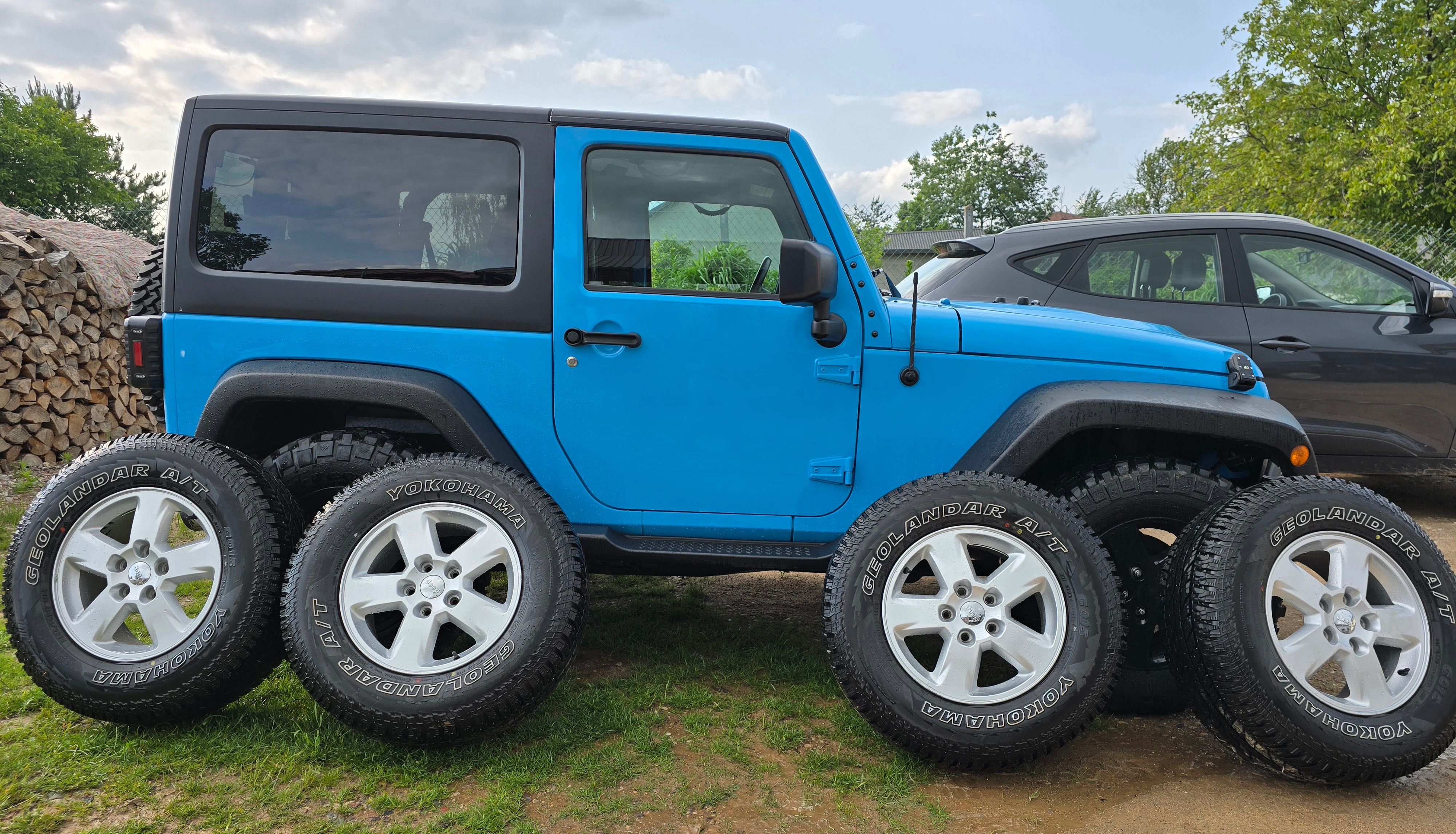 Progi boczne stalowe, oryginalne Jeep Wrangler JK Krótki