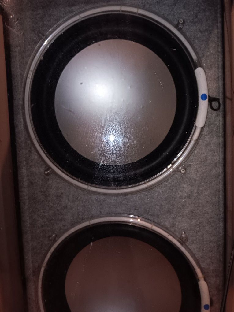 Vendo coluna com radio tatil