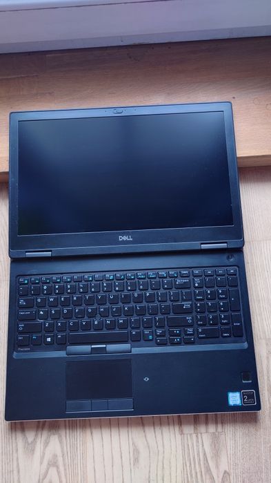 DELL Precision 7530 i7 32 GB RAM 512 GB NVME NVidia P2000 15,6 FHD