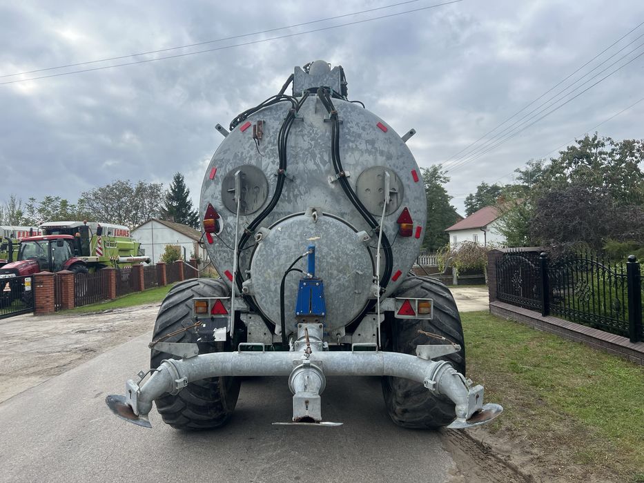 Wóz asenizacyjny beczkowóz  17 tyś. Resor dyszel i oś skretna oś ocynk