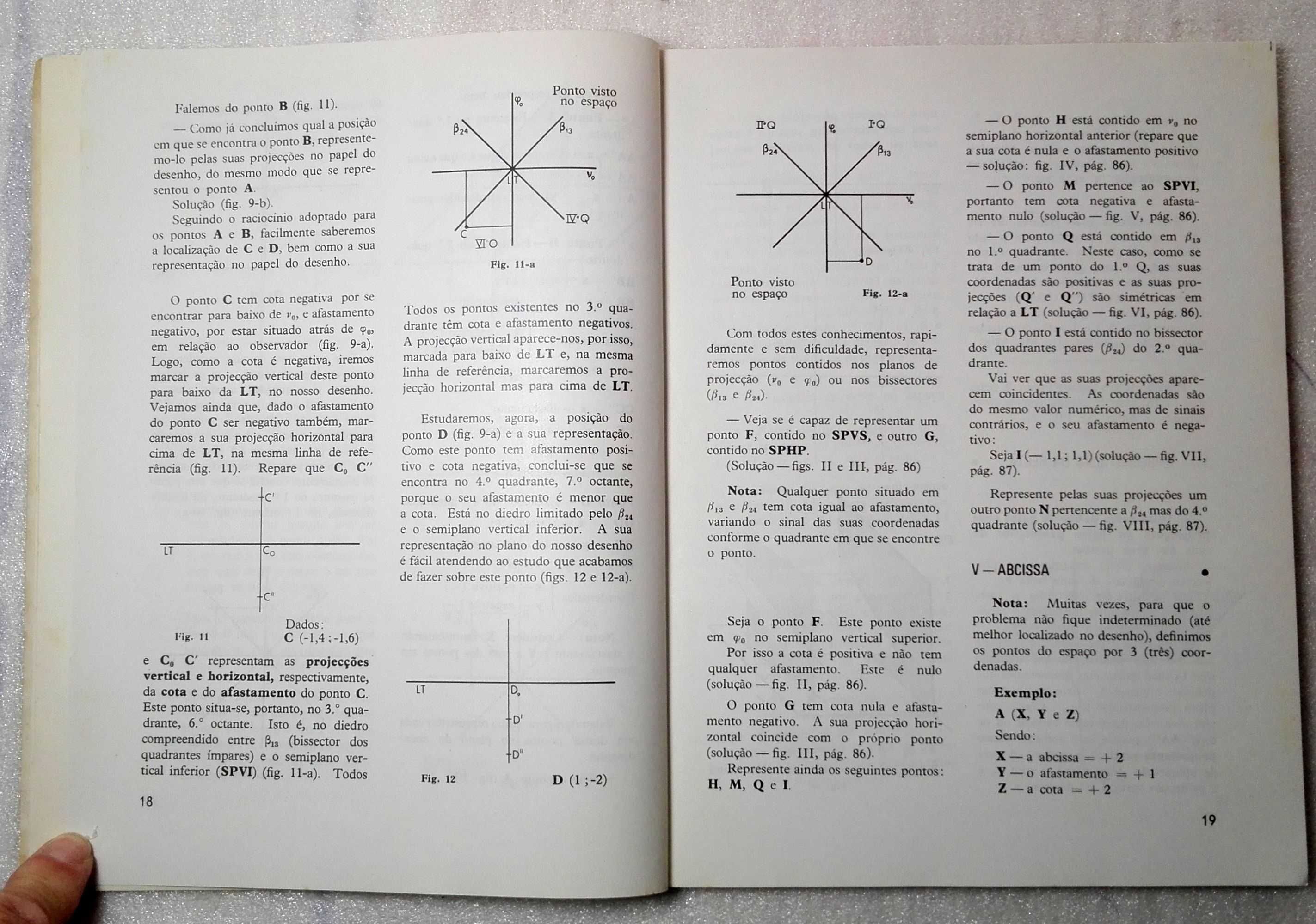 Livro Desenho Geometria Descritiva - 10º ano