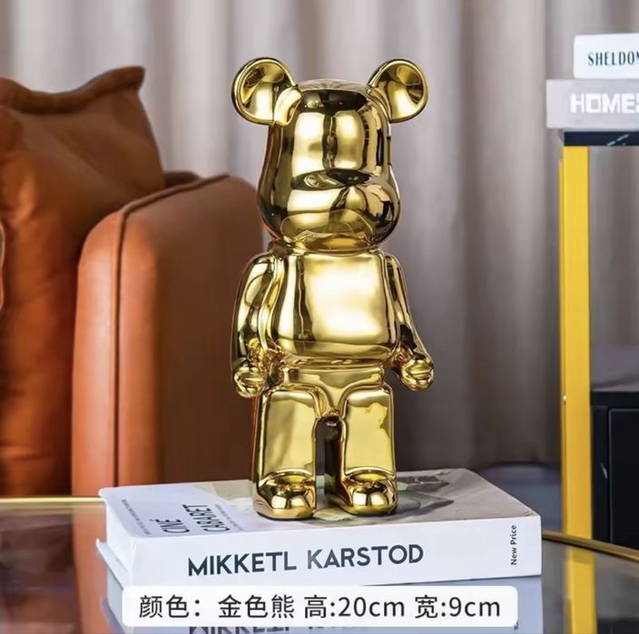 Золоті фігурки статуетки ведмедик і песик