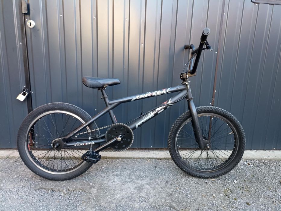 Rower BMX młodzieżowy czarny