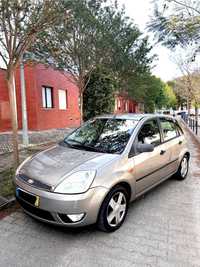 Vendo ford fiesta