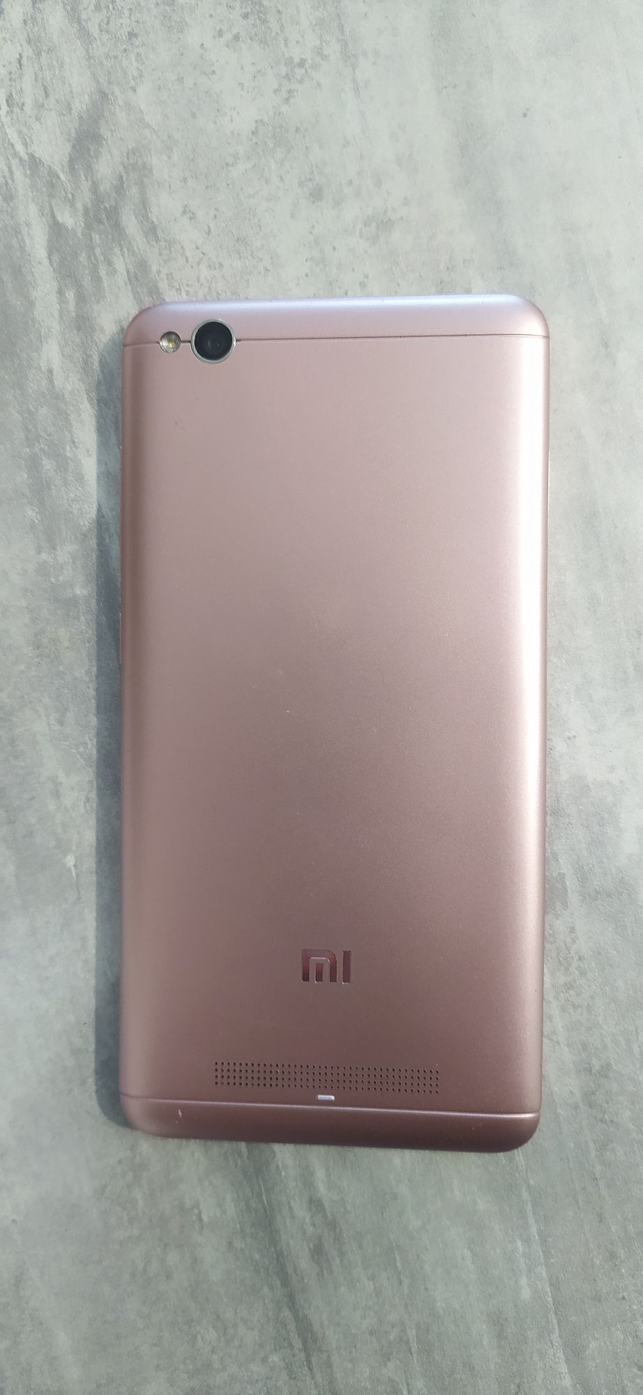 Телефон Xiaomi redmi 4a (по запчастинах)