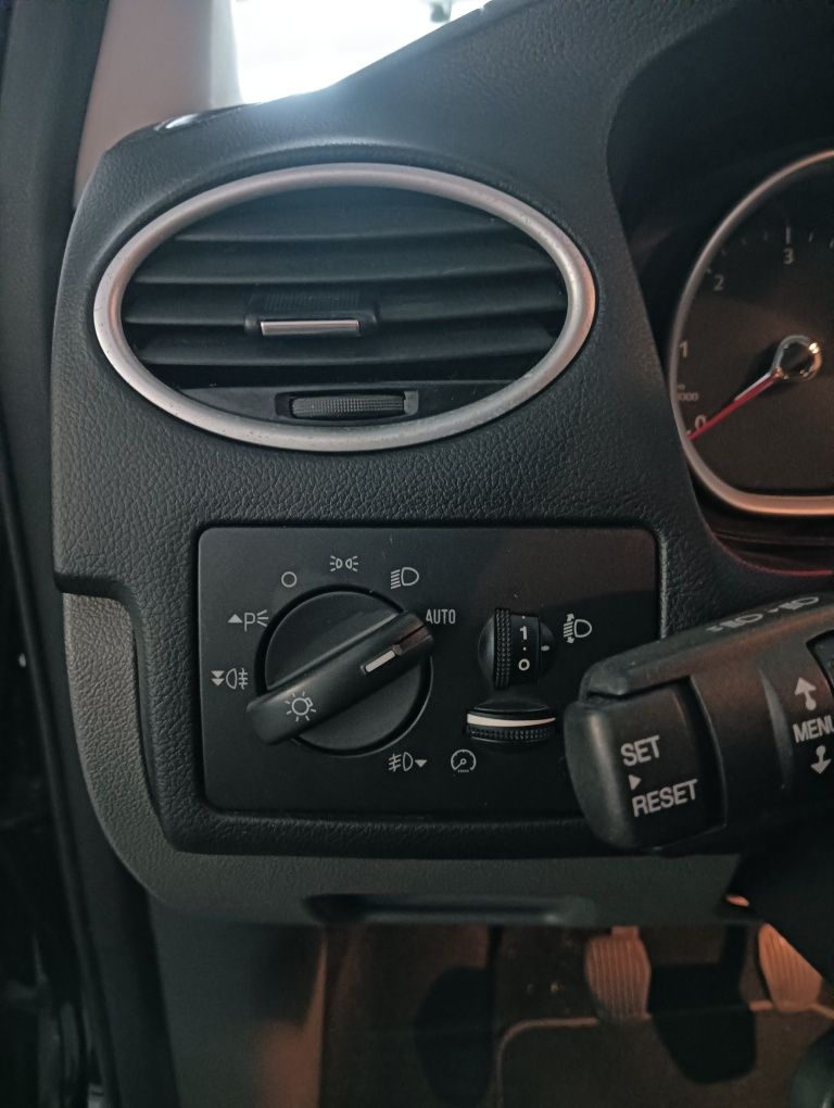 Ford Focus Titanium X