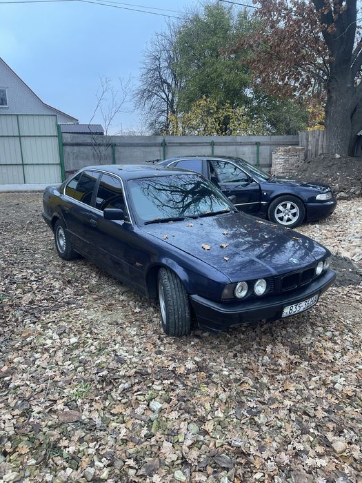 Продам BMW E34 520i