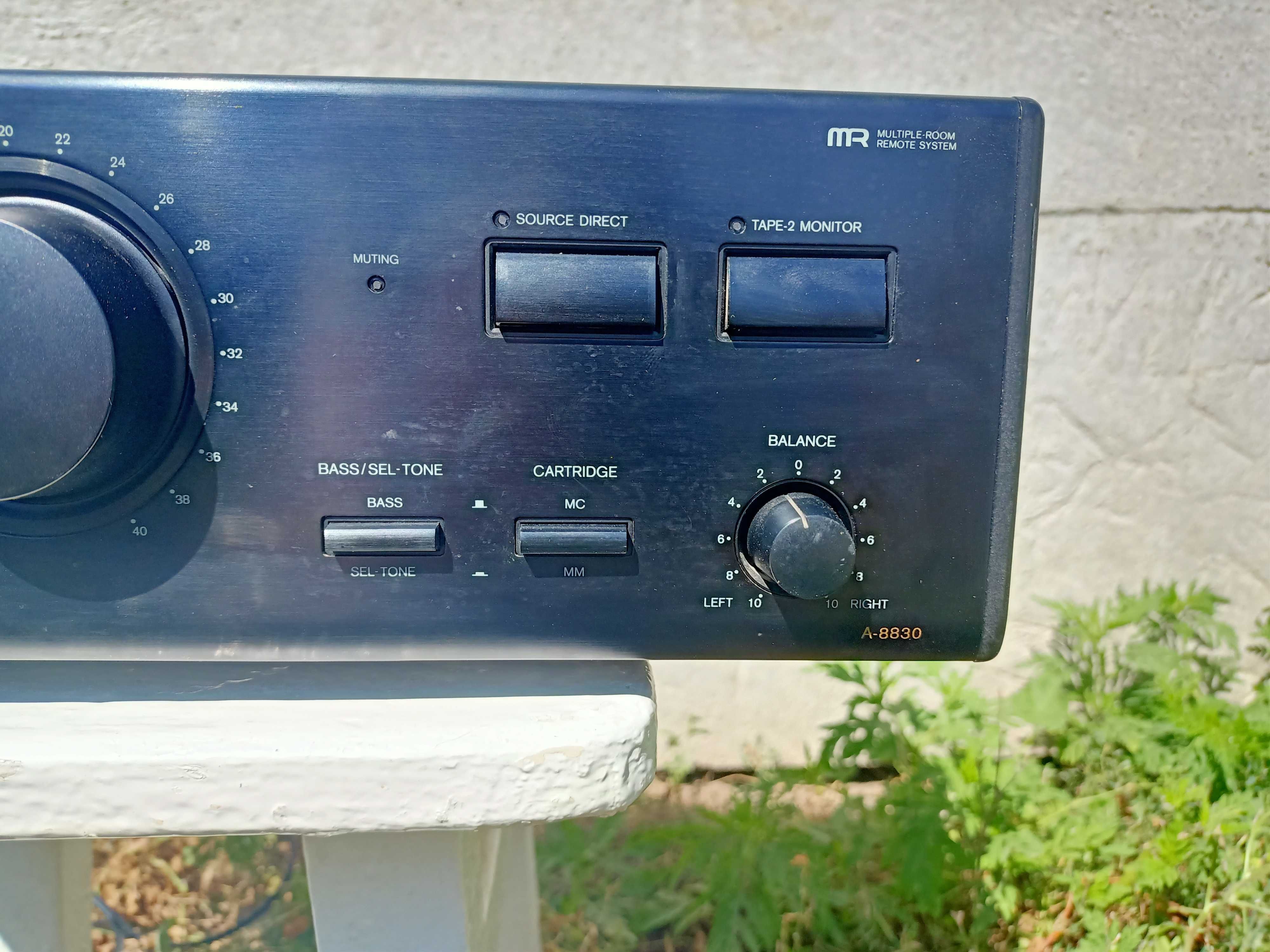 Усилитель Onkyo A-8830