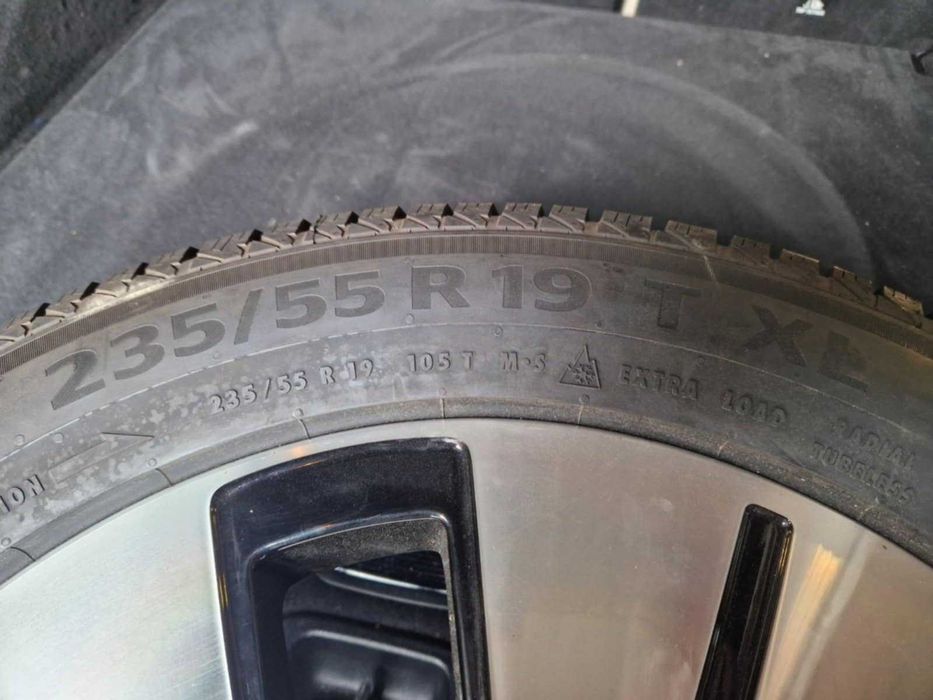 nowe opony zimowe  4x 235/55r19 XL Continental WikingContact 7