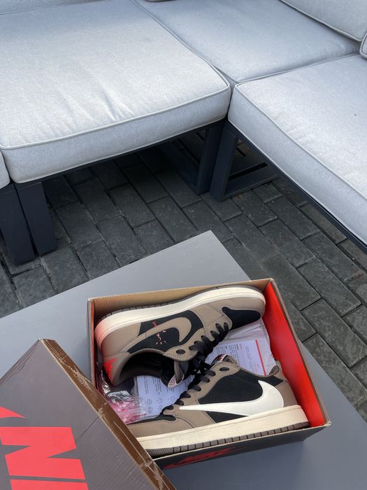 Nike J1 Travis Scott