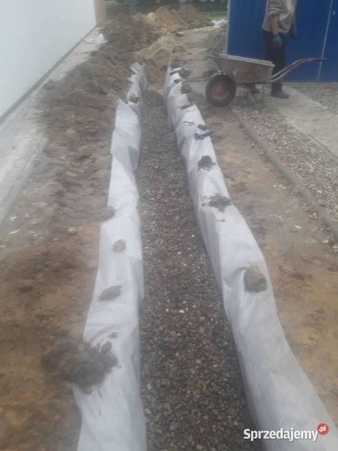 Szambo zbiornik studnia montaż naprawa  deszczówka odwodnienie
