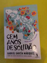 Livro “Cem Anos de Solidão” de Gabriel García Márques