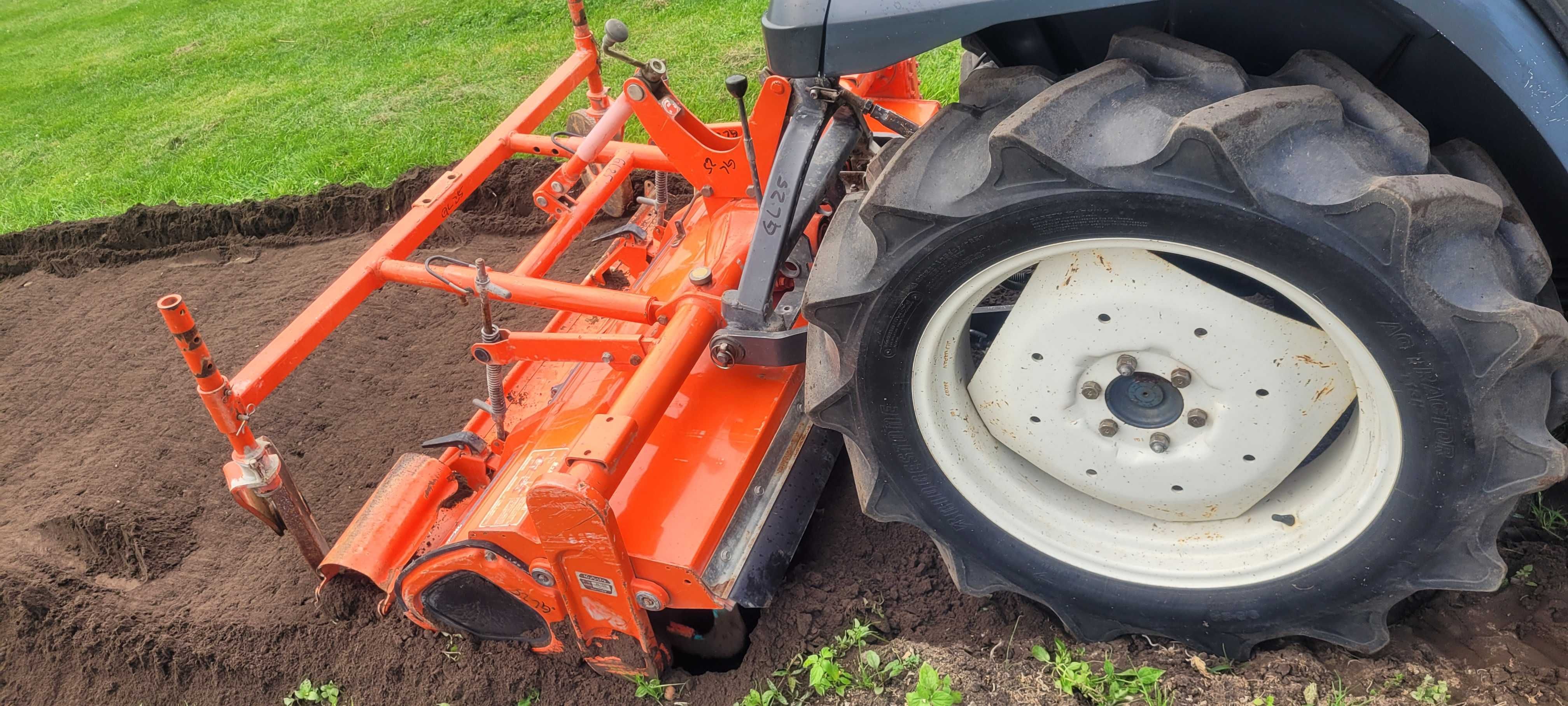 Glebogryzarka 150cm Kubota Sprawdzona. Idealny stan. C330 T25