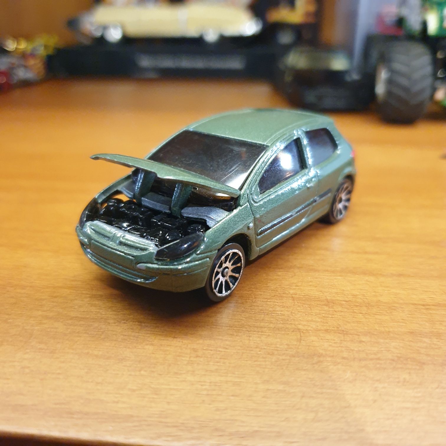 Carros 1/64 Majorette