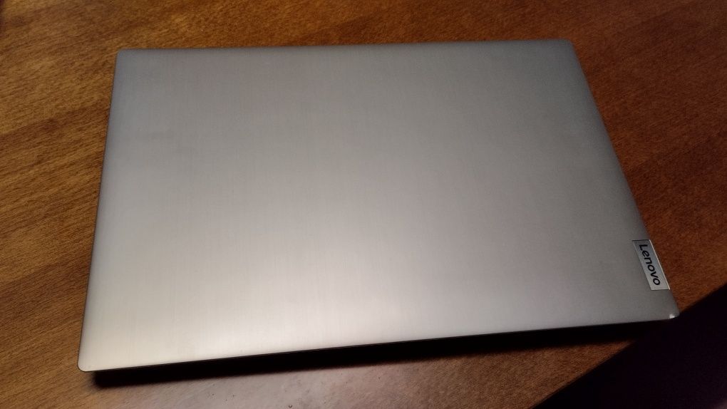 Computador portátil Lenovo