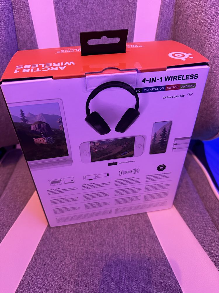 Auscultadores/HeadPhones SteelSeries Arctis 1 Wireless - NOVOS/SELADOS