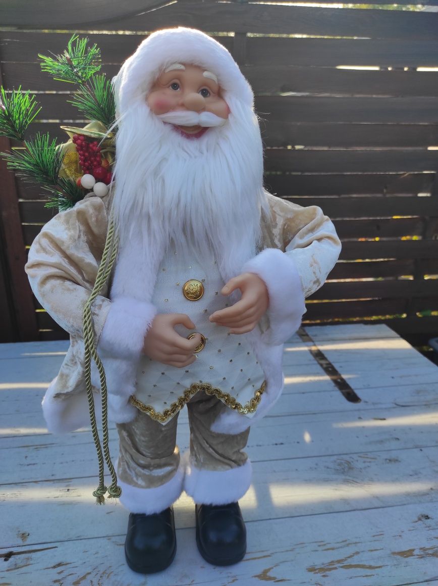 Mikołaj stojący dekoracyjny w beżowym ubranku 92 cm