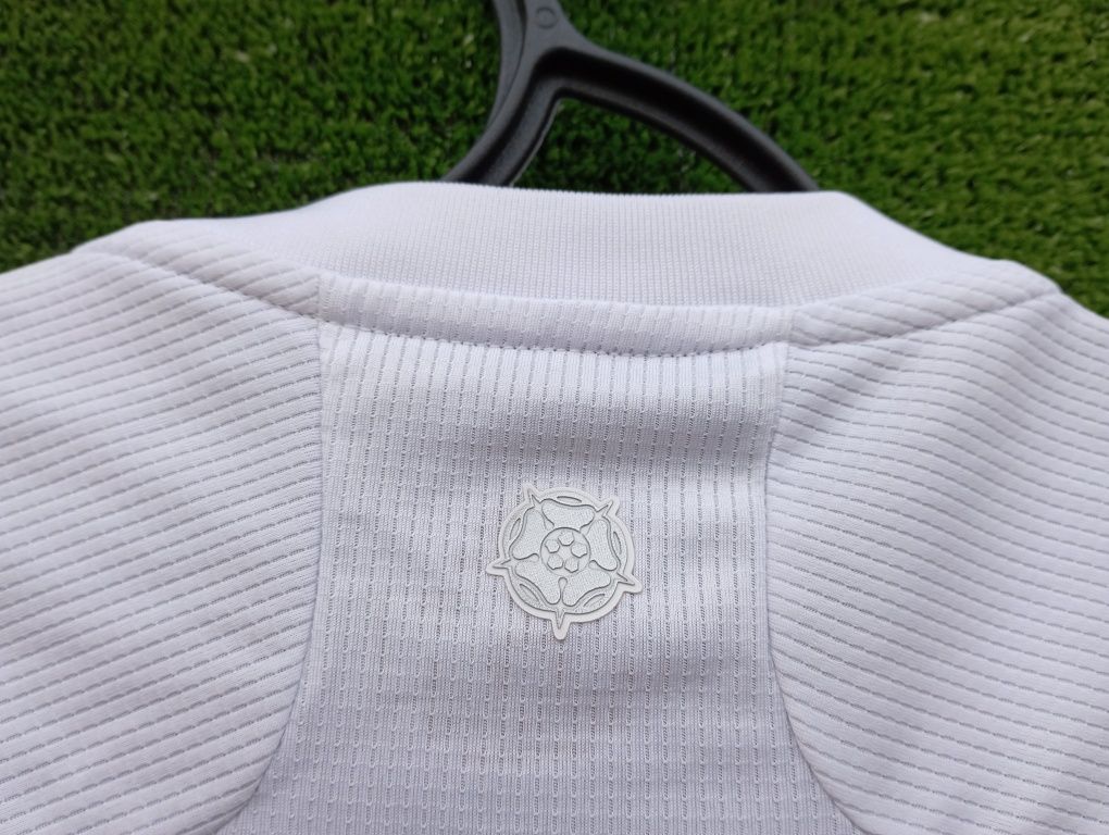 Футбольна футболка лідс adidas Leeds United apl shirt