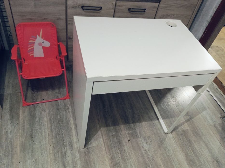 Biurko dziecięce