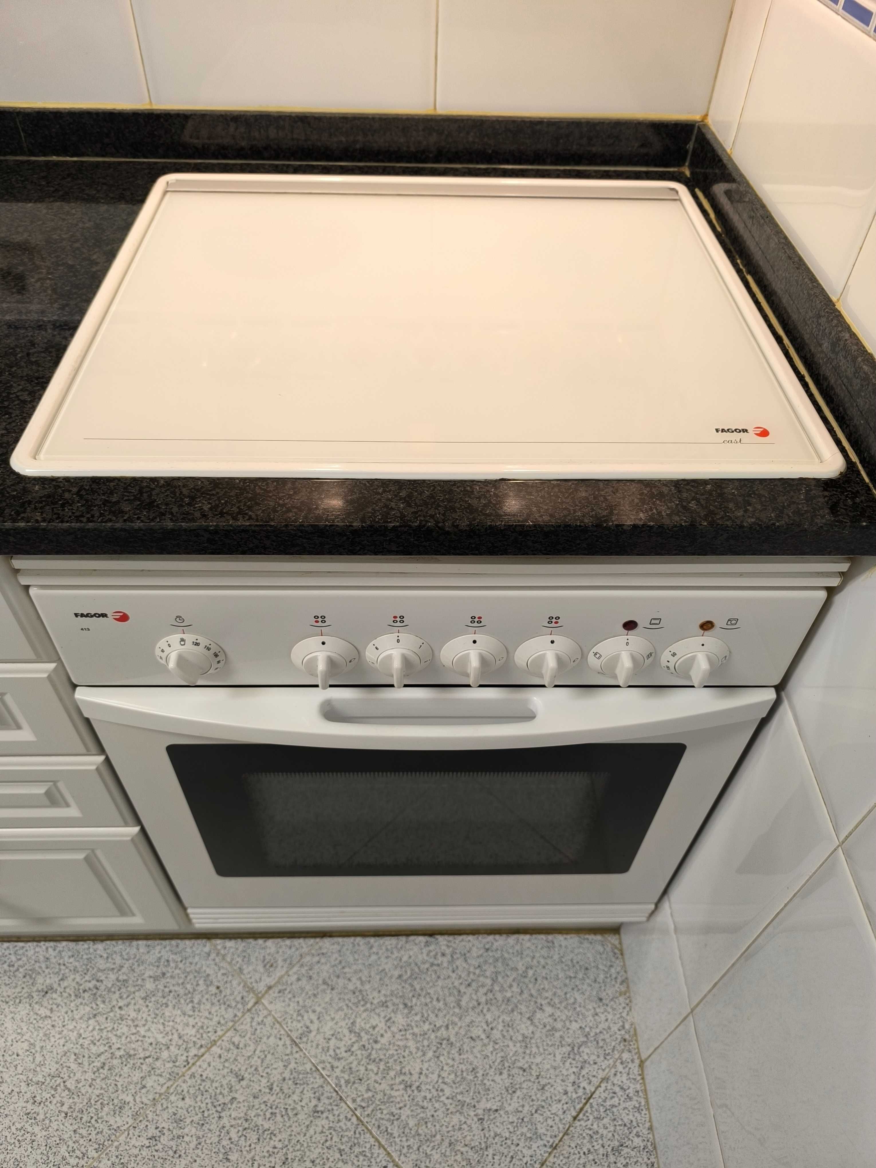 Forno e placa Fagor