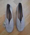 Sapatos bege - Marca “Flex&Go” - Tamanho 40 - Novas!