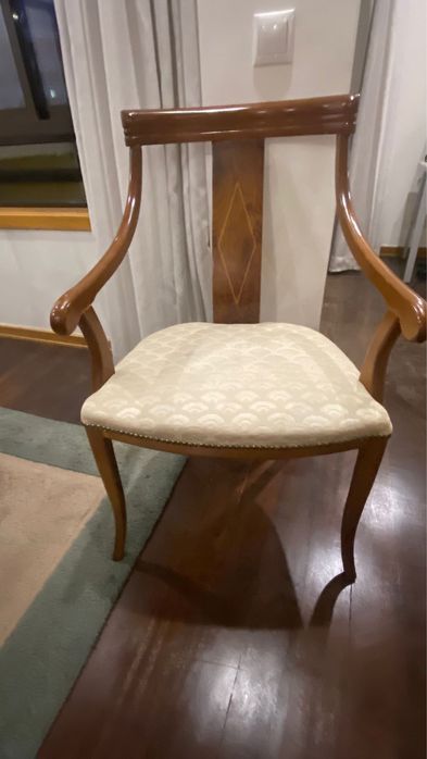 Sala de jantar completa